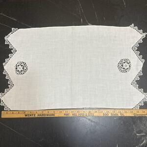 Vintage White Linen Dresser Scarf Tatted Lace Border Hexagon Rose Medallion
